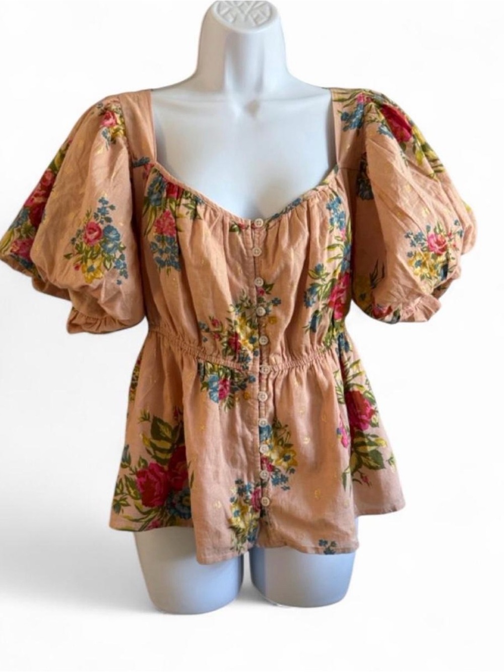 Anthropologie love the label Peach Floral Puff Sleeve Button-Front Blouse